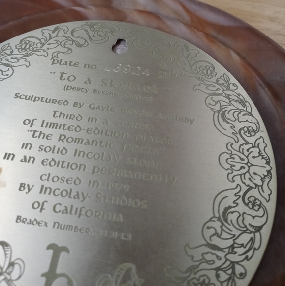 Sculptured by Gayle Bright Appleby 🍎Plate no.13924 Limited Edition 1979. - Picture 6 of 12